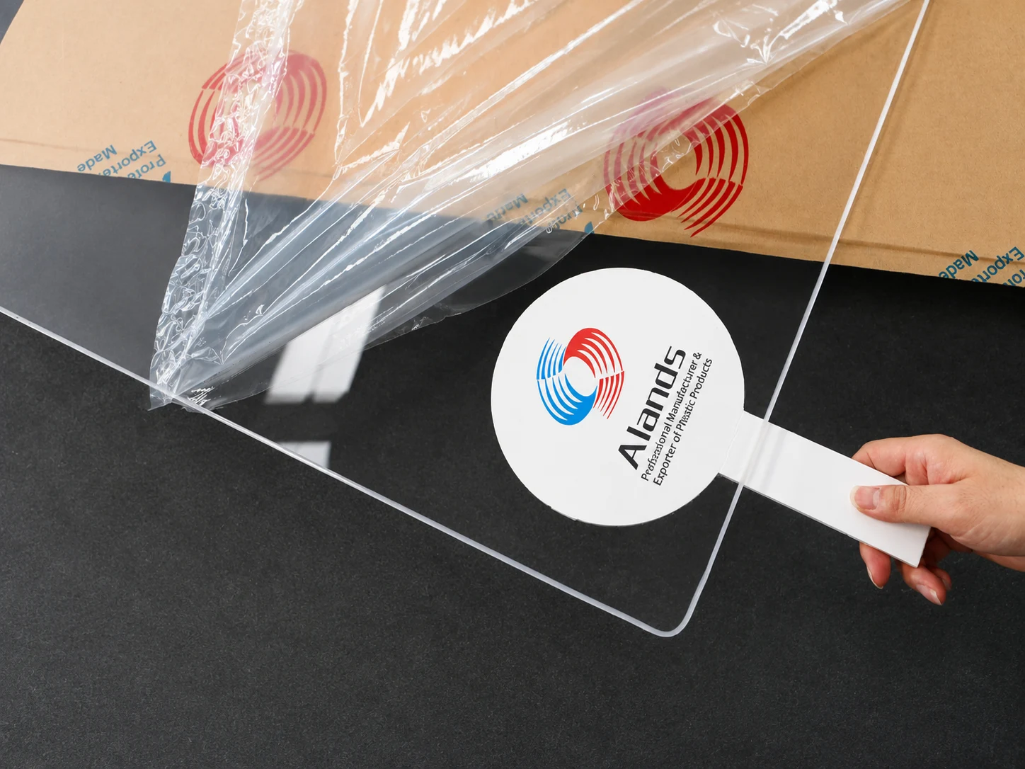 Fornecimento de chapas de acrílico transparente direto da fábrica