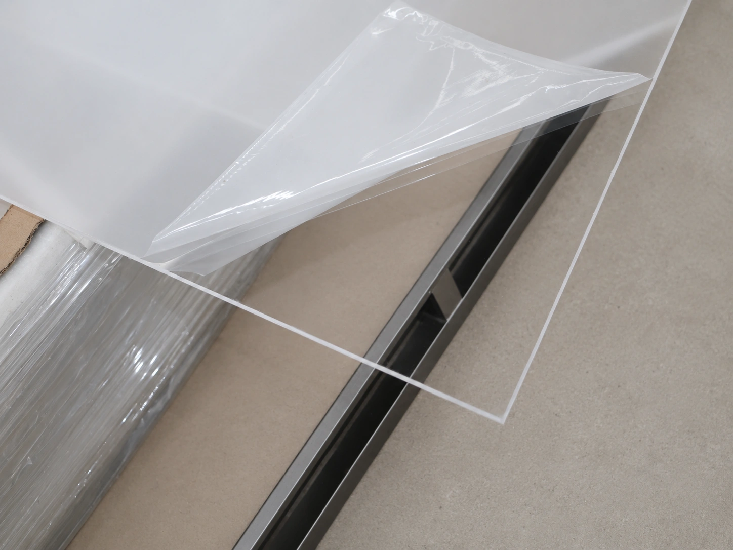 PMMA acrylic sheets with protective PE film