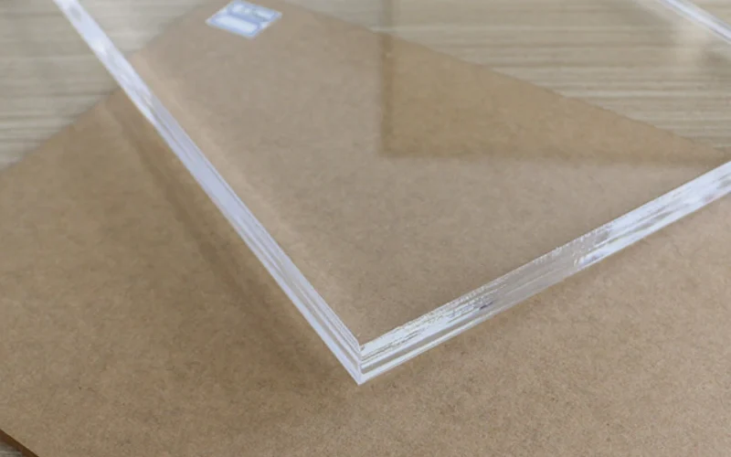 10mm perspex sheet (2)